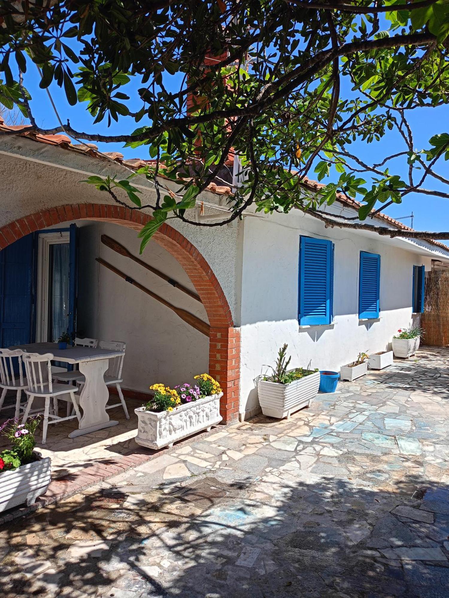 Apartamento Blu Angel Lido dei Pini Exterior foto
